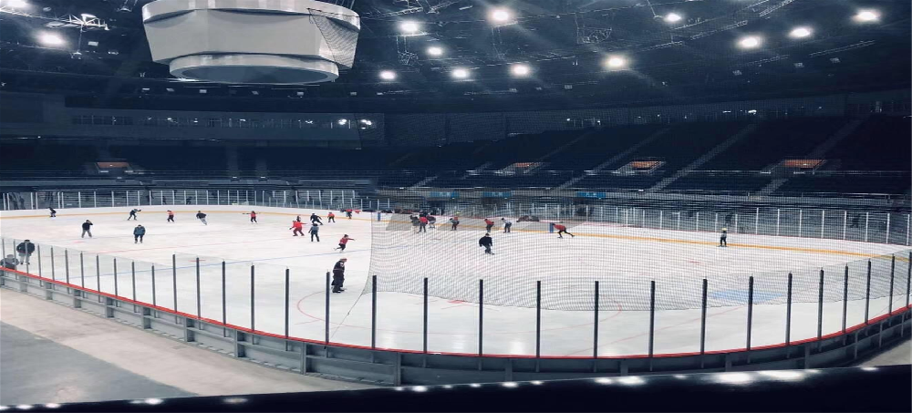 冰球场围栏